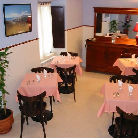 Hotel Fitu Колунга Экстерьер фото